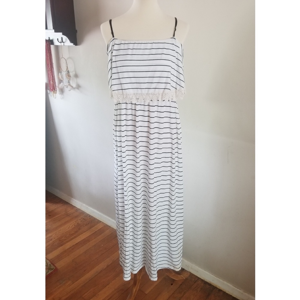 Black and white Maxi Dress